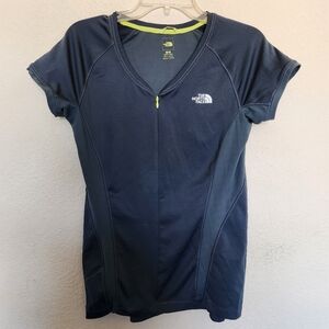 The North Face womens 3/4 zip up athletic navy shirt top sz Medium EUC pockets